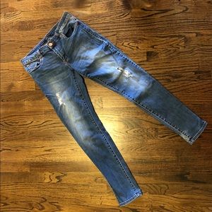 STS Blue distresses jeans 👖 size 11
